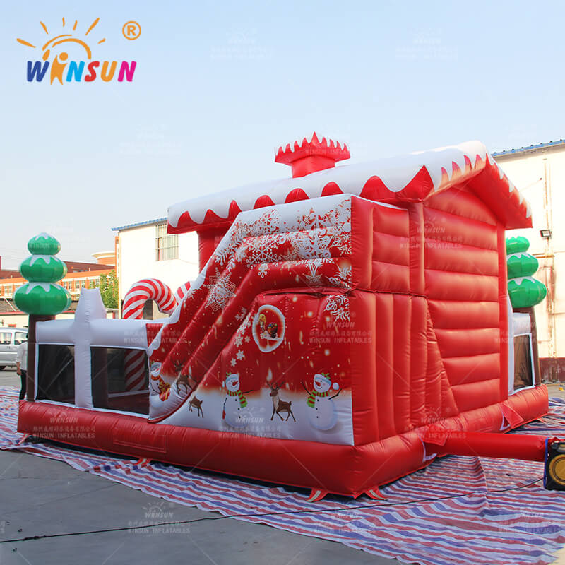 inflatable christmas bounce house 6