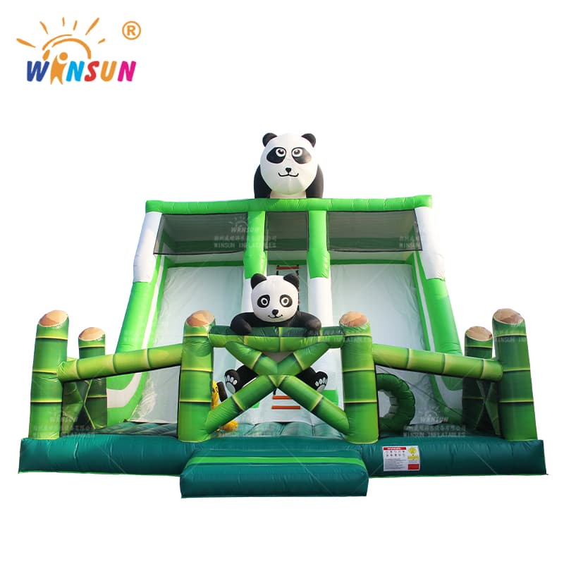 Toboggan gonflable thème Panda