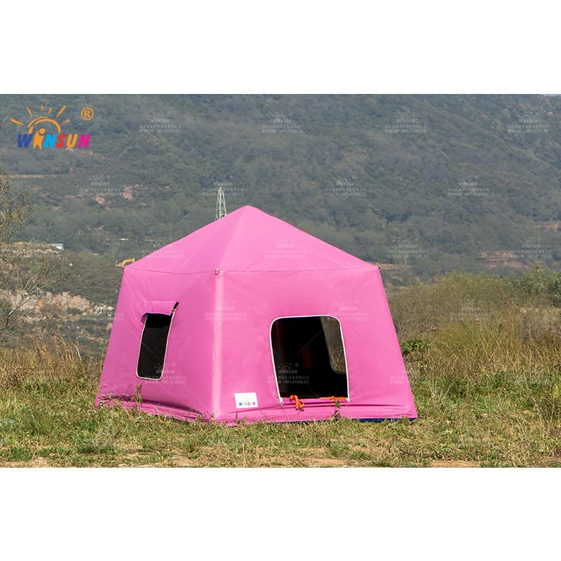 Tente de camping gonflable colorée